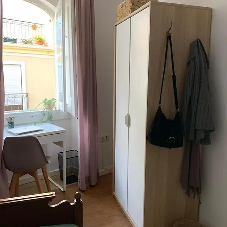 Hostel Casa Dos Poetas Caldas Da Rainha
