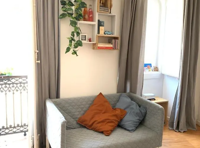 Casa Dos Poetas ホステル