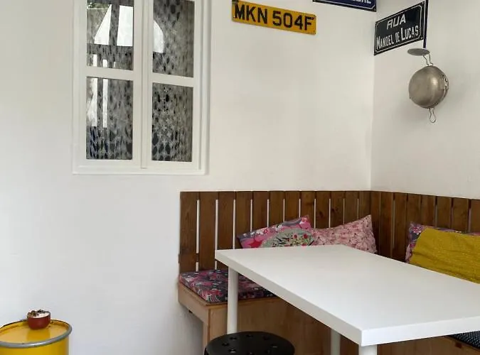 Casa Dos Poetas ホステル