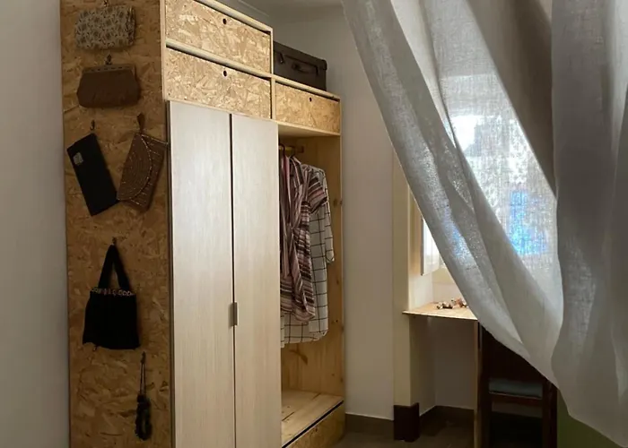 Casa Dos Poetas ホステル カルダス・ダ・ライーニャ