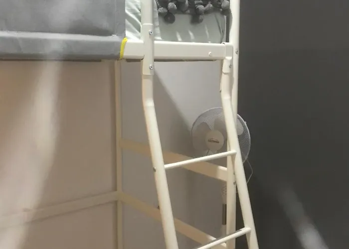 Casa Dos Poetas ホステル カルダス・ダ・ライーニャ